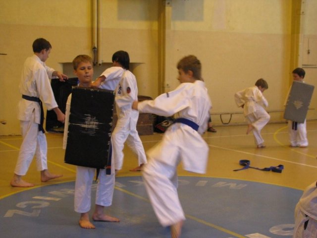Egzamin karate 23-05-2009